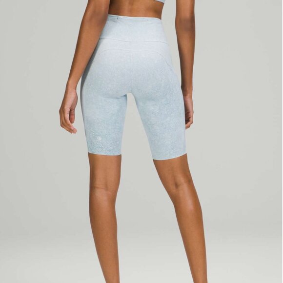 Lululemon Fast and Free Short 10" City Grit White Blue Fog - Picture 4 of 9